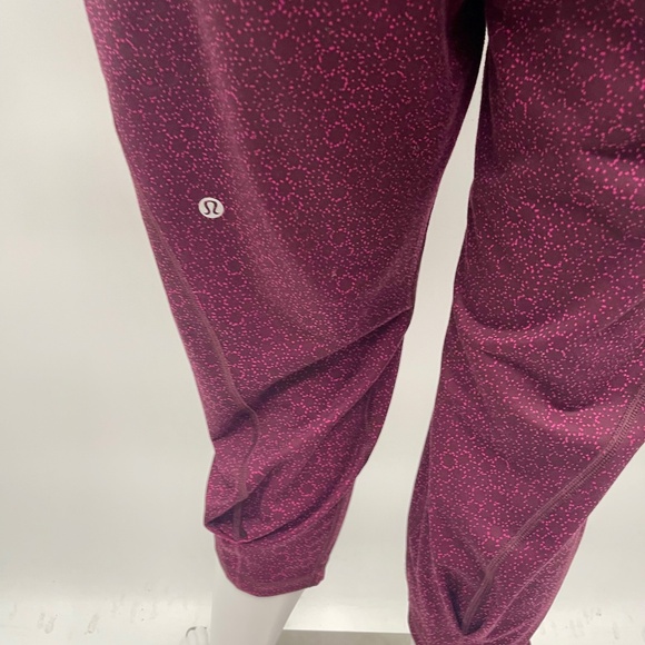 Lululemon🍋  Cropped Harem Pants - Picture 4 of 15